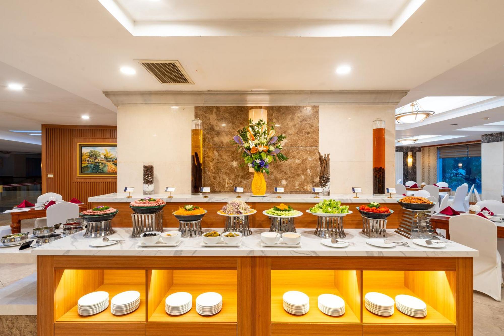 Muong Thanh Grand Hanoi Hotel Exterior photo